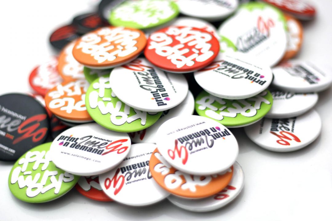 pin-merchandise