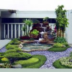 Tips menata taman