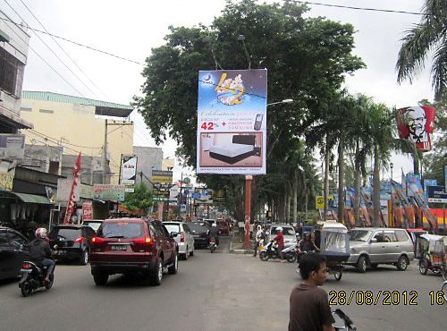 BL-04 Katamso-Medan Baliho BL-04 Katamso-Medan