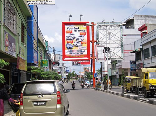 Baliho Tebing Tinggi BL-047 Baliho Tebing Tinggi BL-047