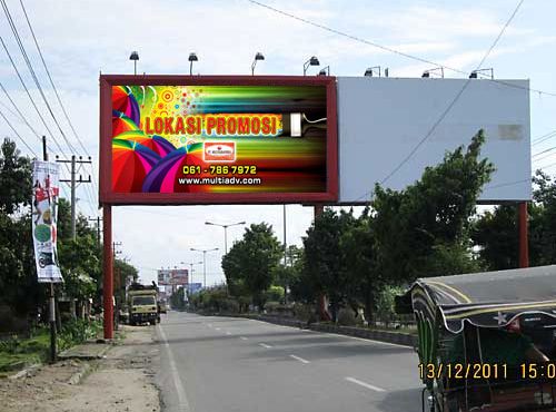 Billboard Tebing Tinggi BB-070 Billboard Tebing Tinggi BB-070